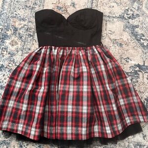 Retro strapless mini dress - Twenty One